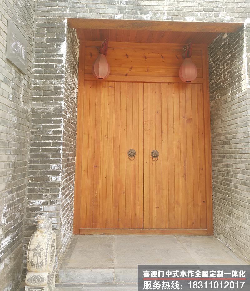 中式大門(mén)木門(mén)圖片